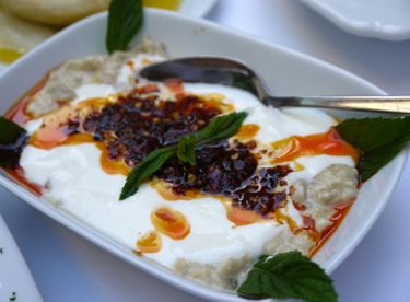 Acılı Meze Tarifi – Meze Tarifleri