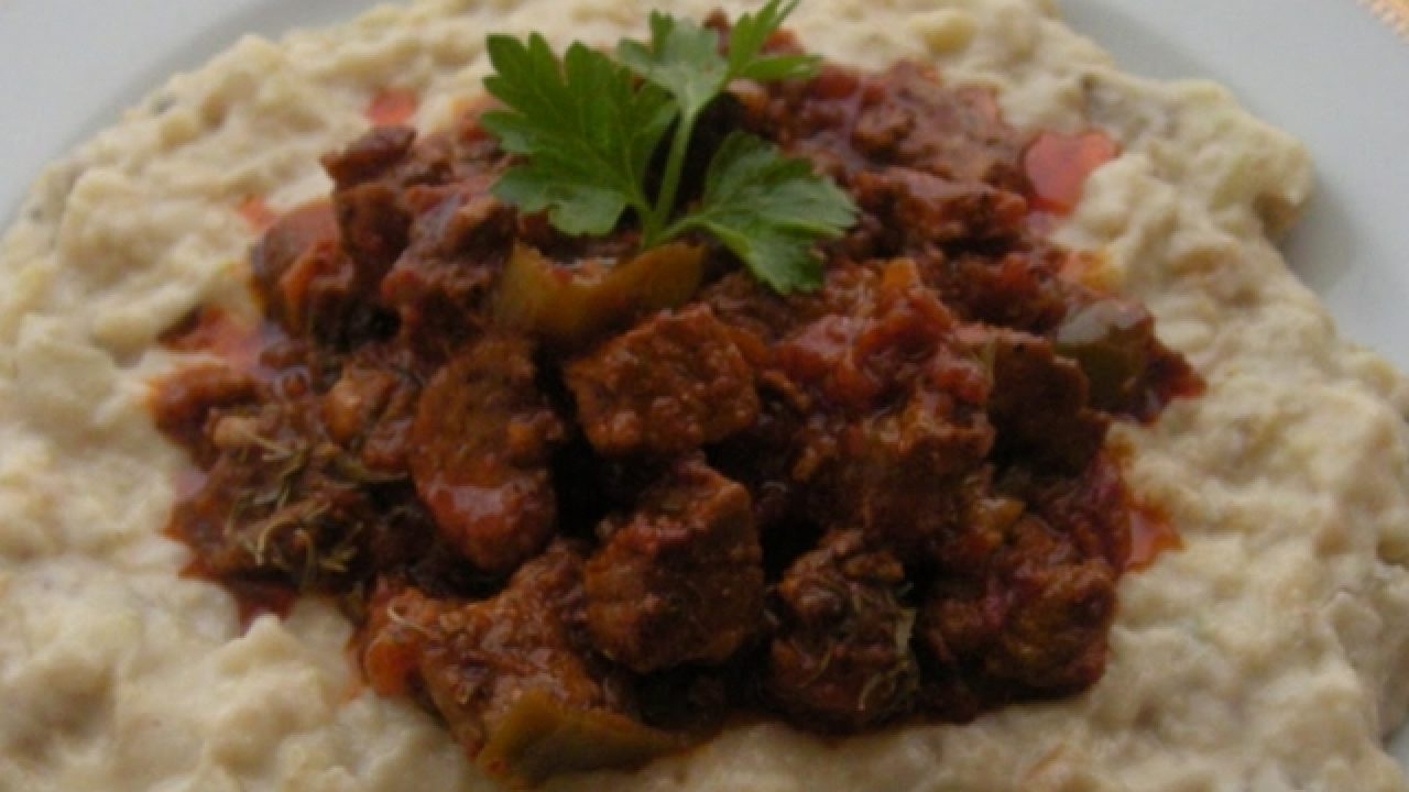 Beğendili Kebap Tarifi – Etli Yemek Tarifleri