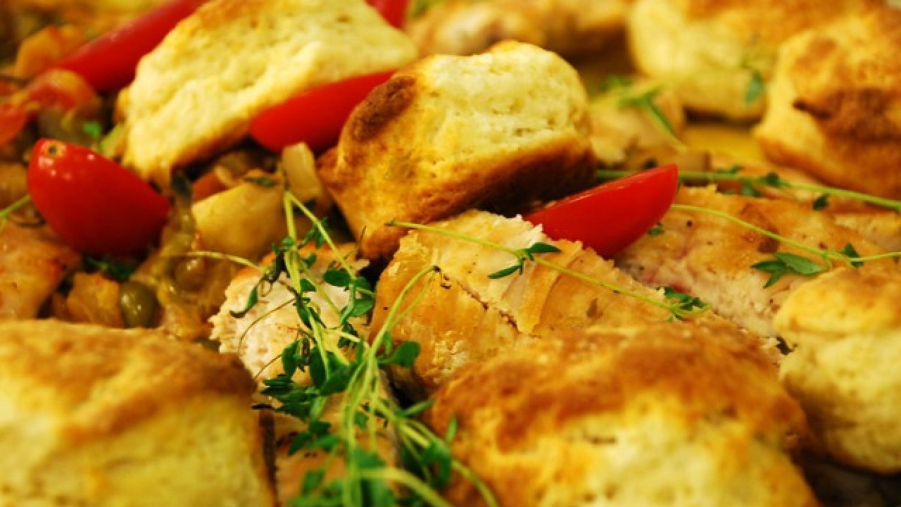 Bisketli Piliç Tarifi – Tavuklu Tarifler