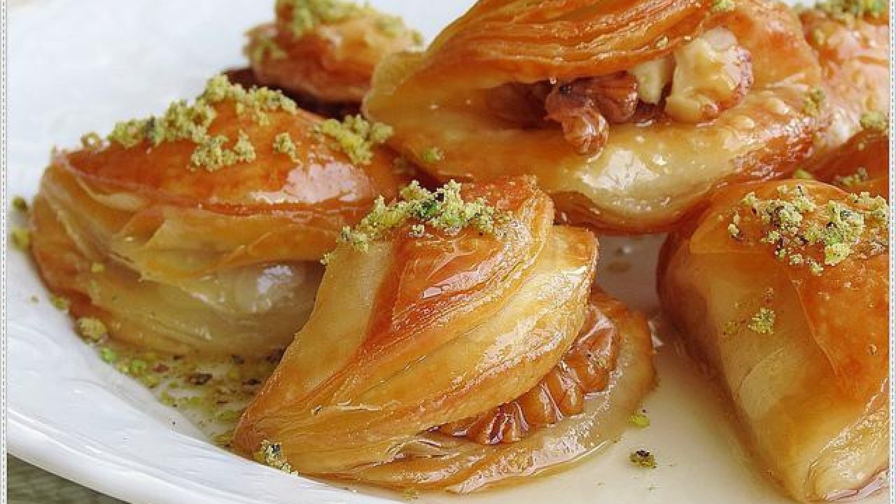 Dilber Dudağı Tarifi 2 – Şerbetli Tatlı Tarifleri
