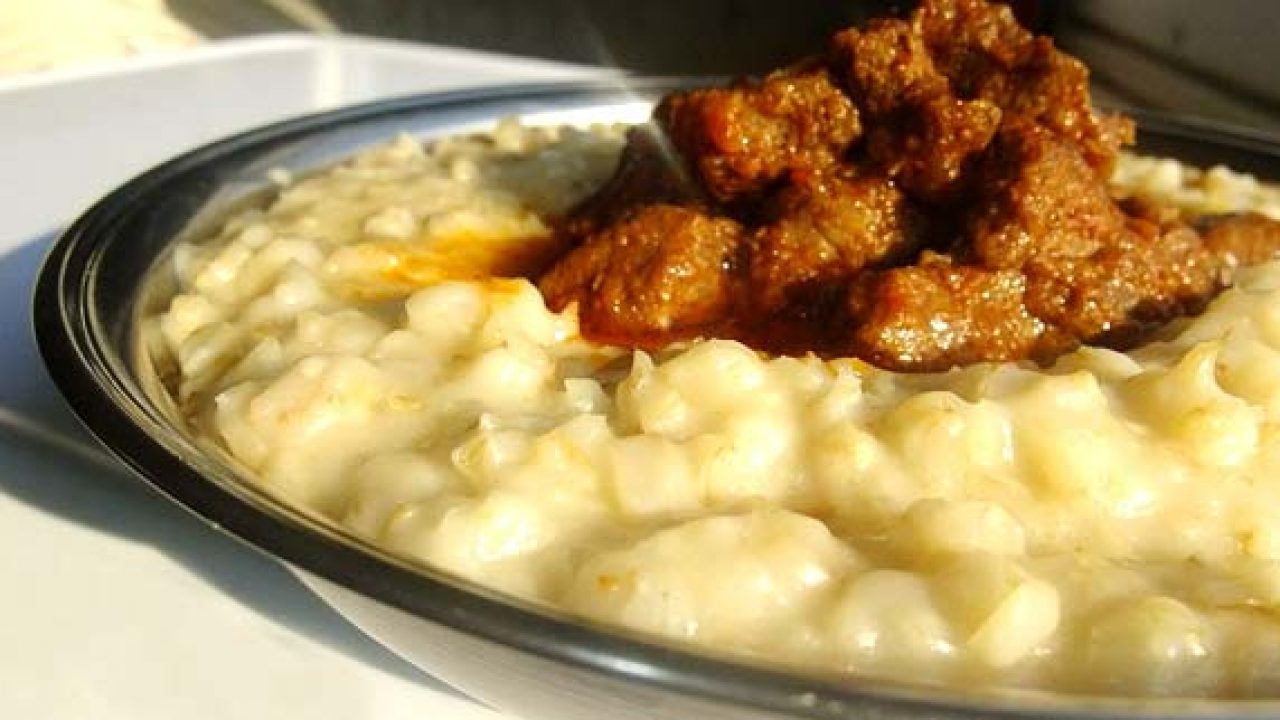 Etli Keşkek Tarifi – Etli Yemek Tarifleri