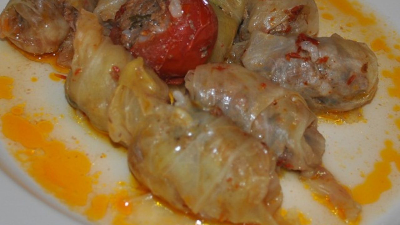 Etli Lahana Sarması Tarifi – Etli Yemek Tarifleri