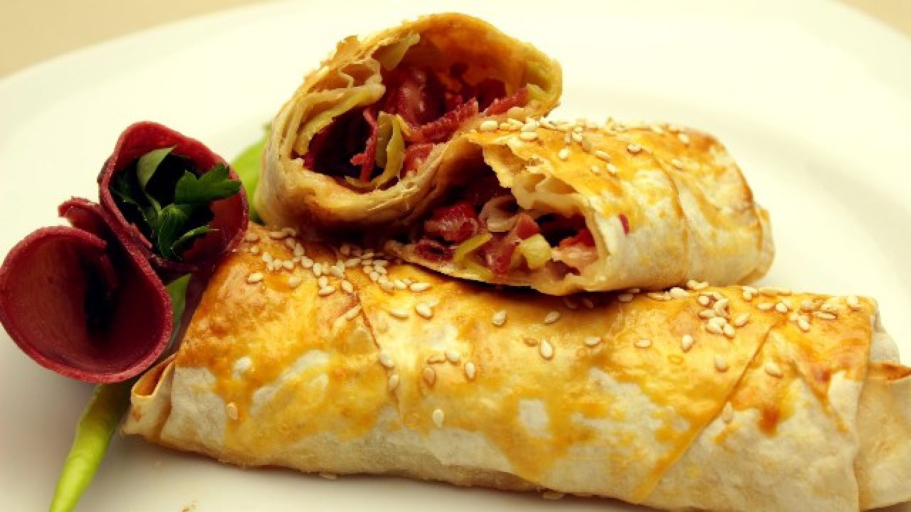 Fırında Paçanga Böreği Tarifi – Börek Tarifleri