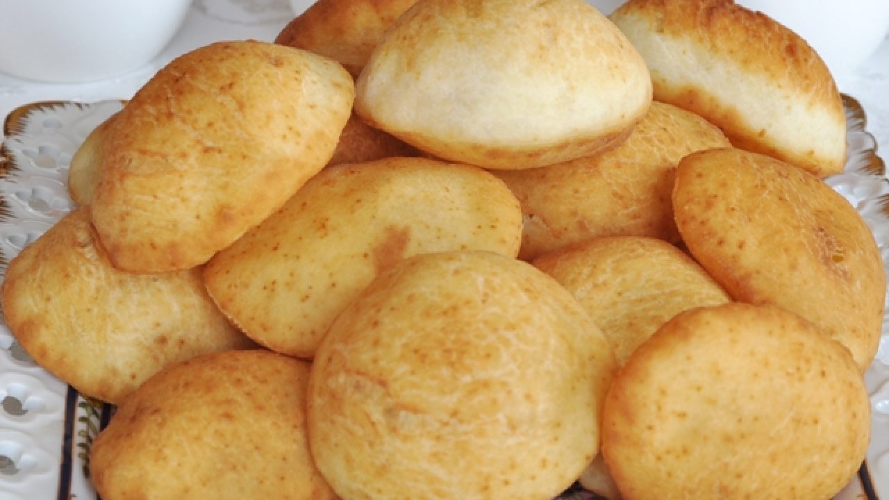 Hamur Kızartması (Pişi) Tarifi – Poğaça Tarifleri