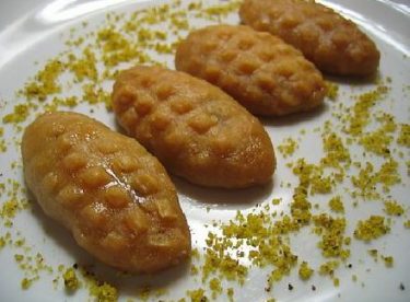 Kalburabastı Tarifi – Şerbetli Tatlı Tarifleri