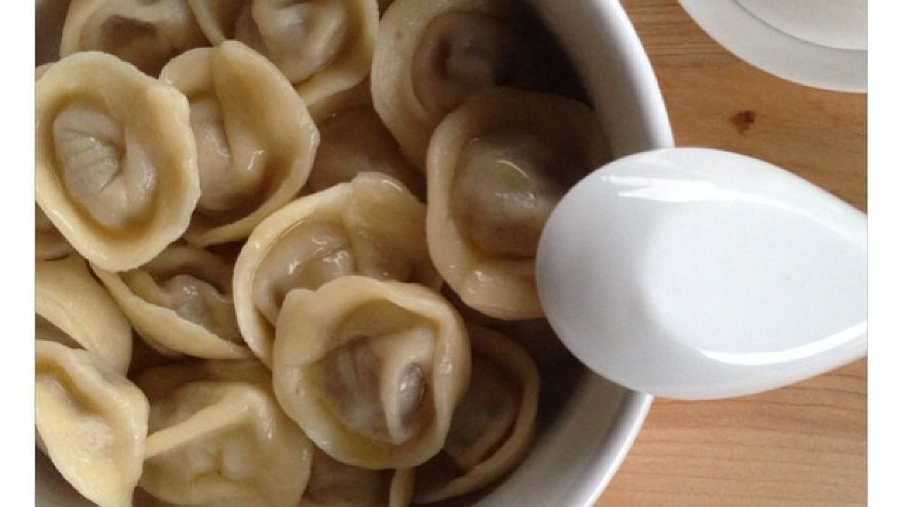 Kıymalı Rus Mantısı (Pelmeni) Tarifi – Hamur İşleri