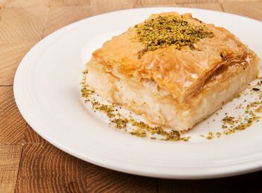 Laz Böreği Tarifi – Börek Tarifleri