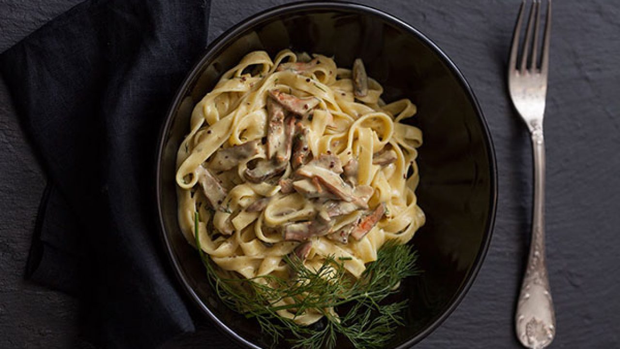 Mantar Soslu Fettucine Tarifi – Hamur İşleri