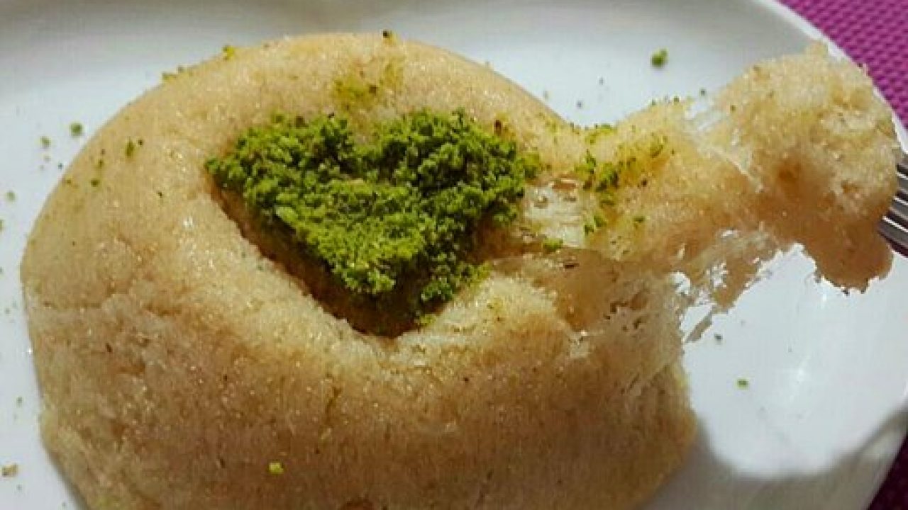 Mascarponeli Fındıklı İrmik Güzeli Tarifi – Sütlü Tatlı Tarifleri