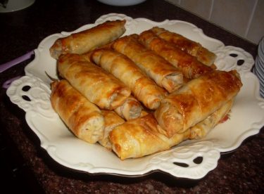 Mercimekli Börek Tarifi – Börek Tarifleri