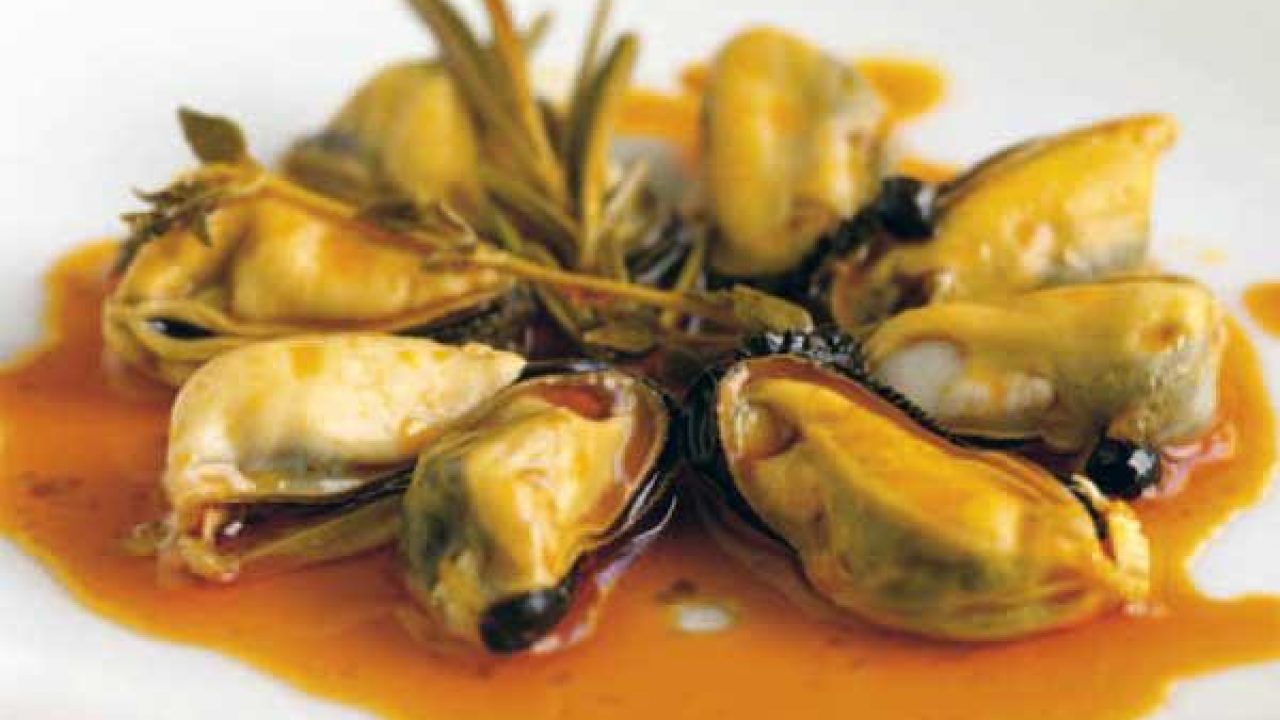 Midye Pilaki Tarifi – Meze Tarifleri