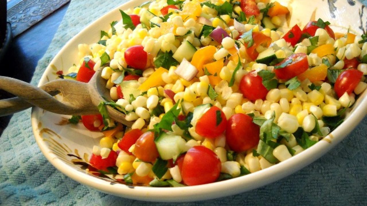 Mısır Salatası Tarifi – Salata Tarifleri
