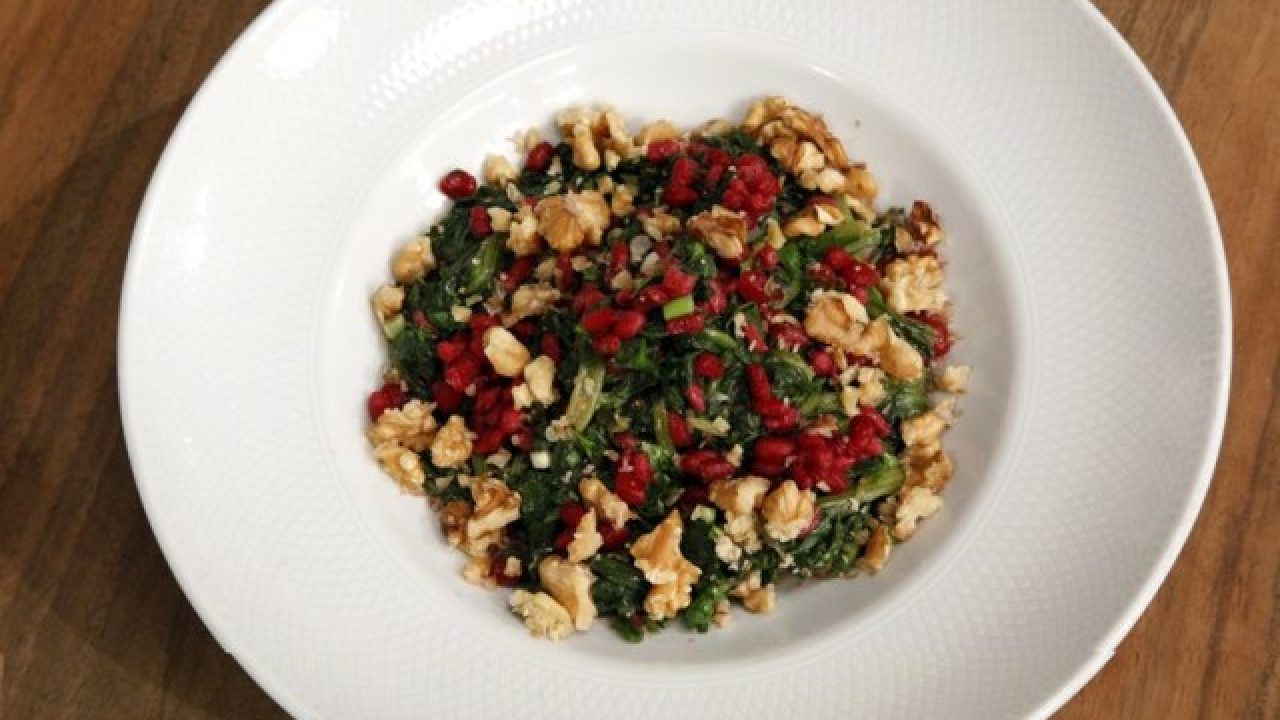 Narlı Ispanak Salatası Tarifi – Salata Tarifleri