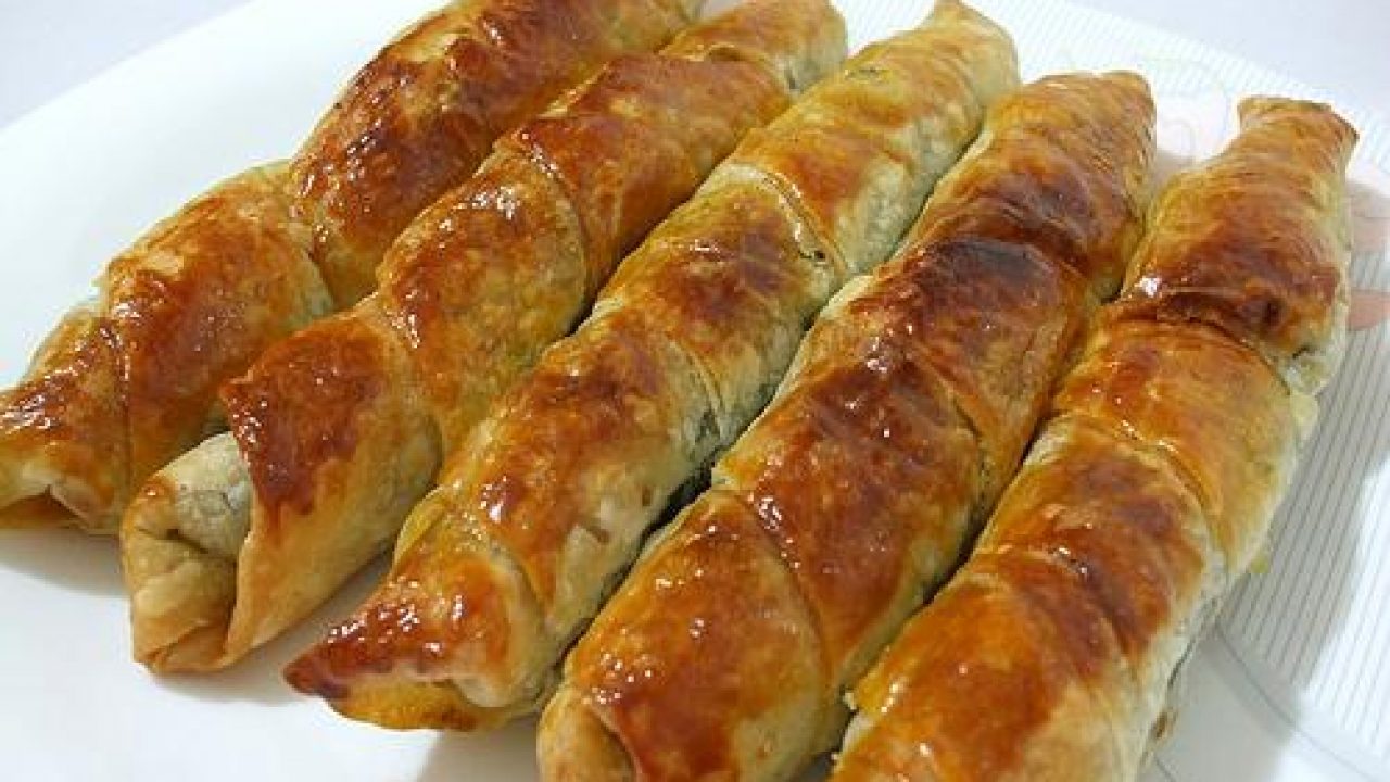 Pazılı Börek Tarifi 1 – Börek Tarifleri