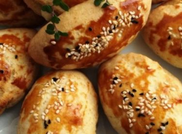 Peynirli Kıyır Poğaça Tarifi – Poğaça Tarifleri