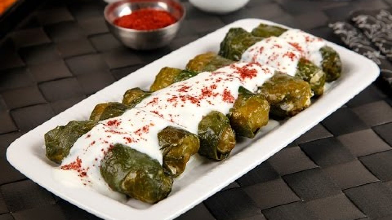 Peynirli Pazı Sarması Tarifi – Sebze Yemekleri
