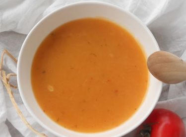 Bebekler İçin Tarhana Çorbası Tarifi – Bebek Yemek Tarifleri