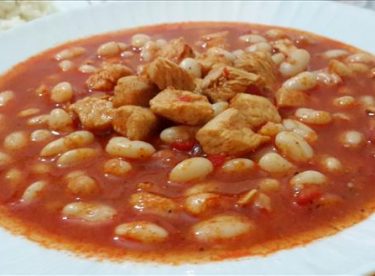 Tavuklu Kuru Fasulye Tarifi – Tavuklu Tarifler
