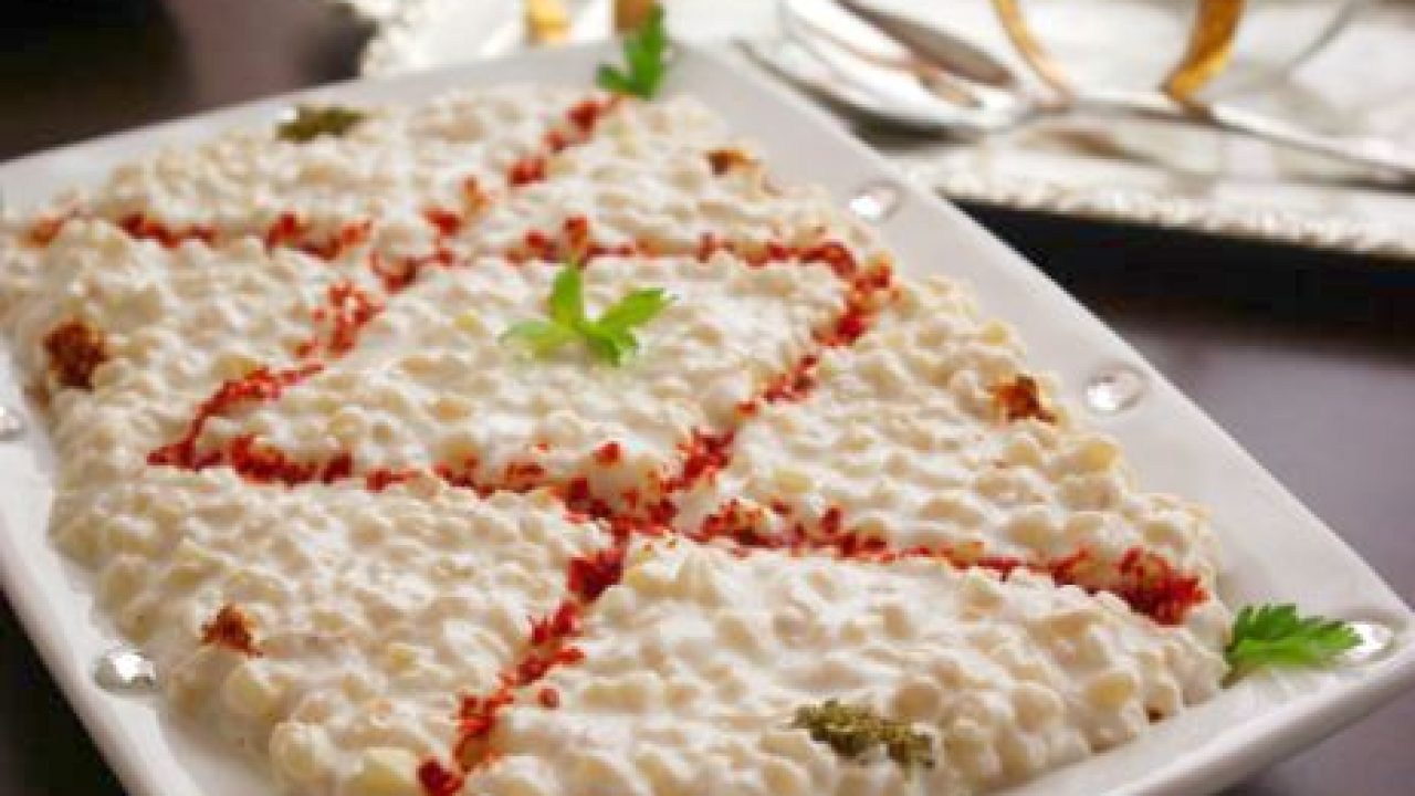 Tavuklu Yoğurtlu Buğday Salatası Tarifi – Salata Tarifleri