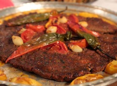 Tepsi Kebabı Tarifi 2 – Ana Yemek Tarifleri