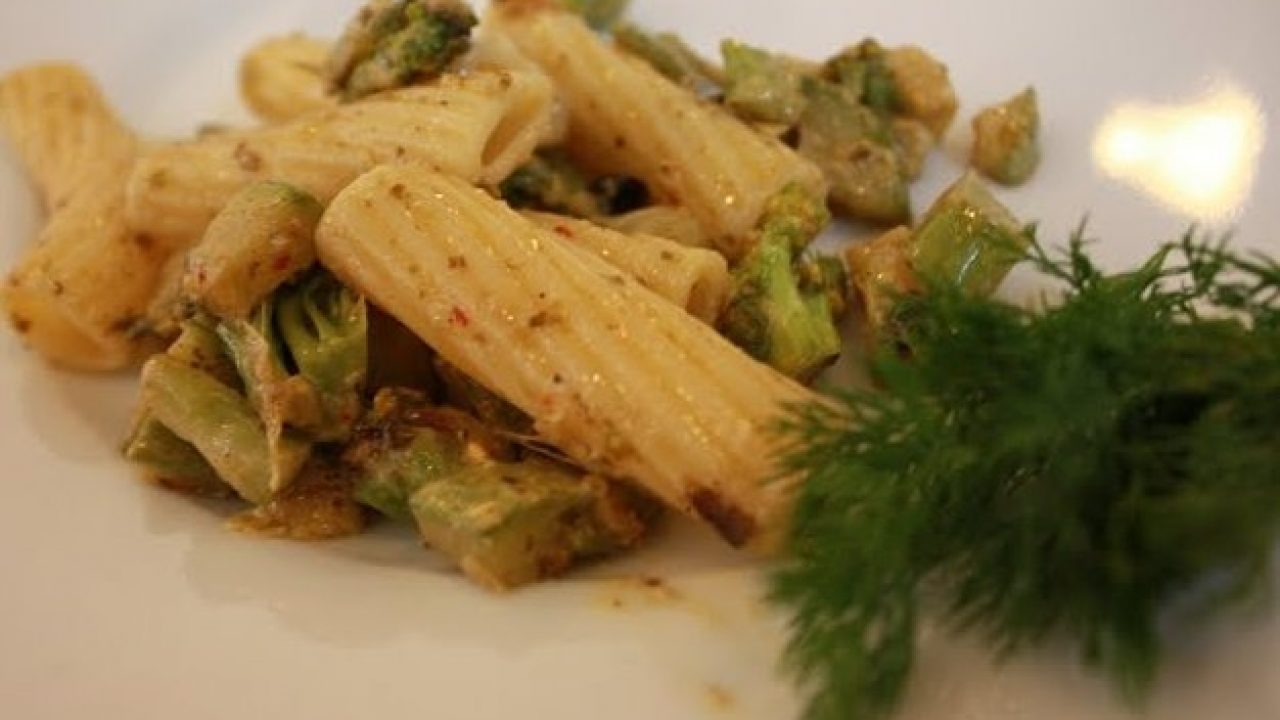 Yeşil Sebzeli Tortiglioni Tarifi – Hamur İşleri
