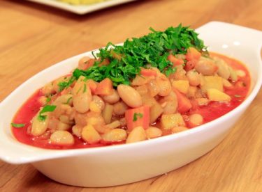 Zeytinyağlı Barbunya Tarifi – Zeytinyağlı Tarifler