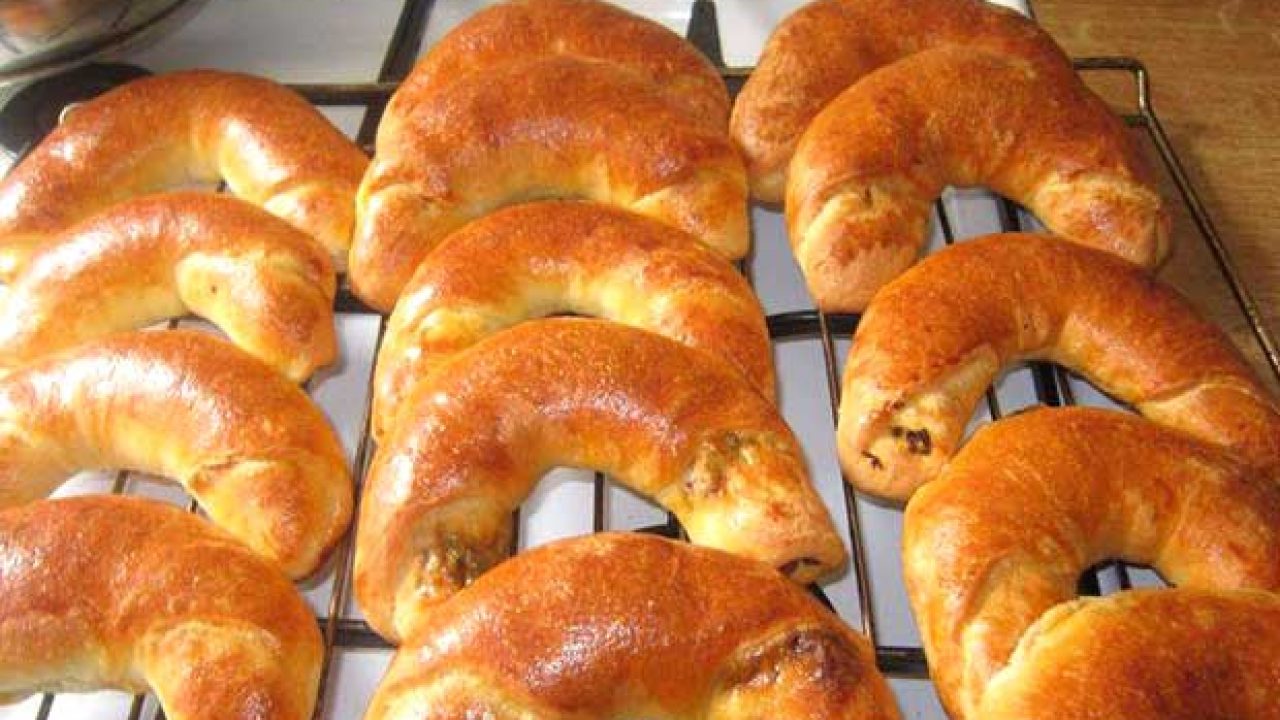 Ay Poğaçası Tarifi – Poğaça Tarifleri