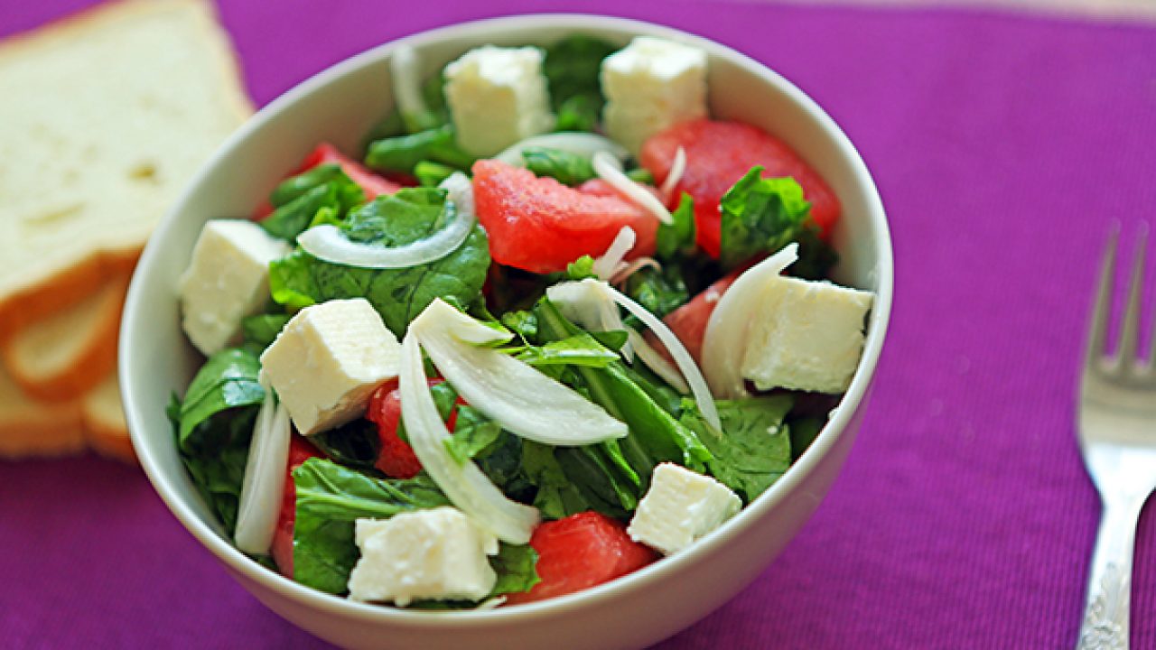 Beyaz Peynirli Salata Tarifi – Salata Tarifleri