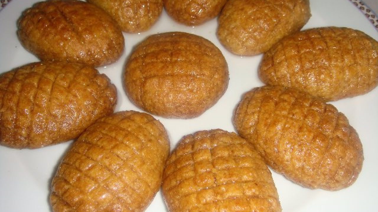 Kalburabastı Tarifi – Şerbetli Tatlı Tarifleri