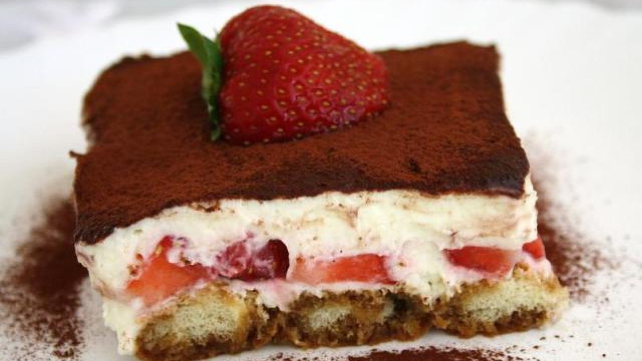 Çilekli Tiramisu Tarifi – Pasta Tarifleri