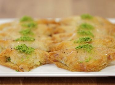 Şöbiyet Tarifi – Şerbetli Tatlı Tarifleri