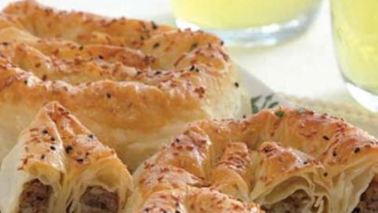 Fırında Çiğ Börek Tarifi – Börek Tarifleri