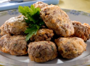 Kadınbudu Köfte Tarifi – Köfte Tarifleri