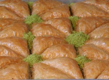 Milföy Baklava Tarifi – Şerbetli Tatlı Tarifleri
