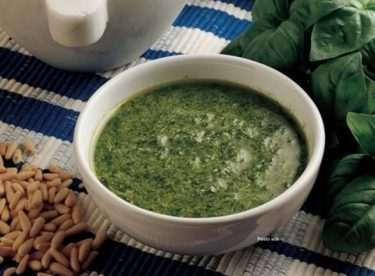 Zeytinli Pesto Sos Tarifi – Sos Tarifleri
