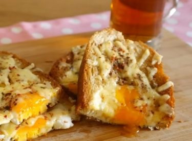 Kaşarlı Yumurtalı Ekmek Tarifi – Kahvaltılık Tarifler