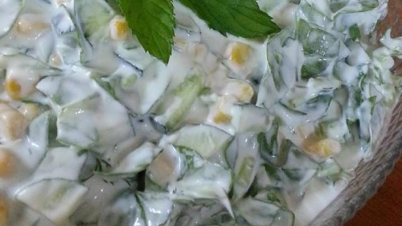 Mısırlı Semizotu Salatası Tarifi Salata Tarifleri Nefis Yemek Tarifleri