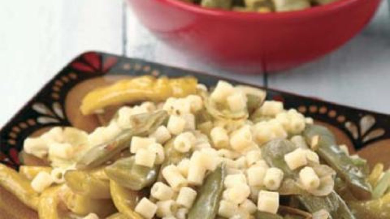 Turşu Kavurmalı Makarna Tarifi – Makarna Tarifleri