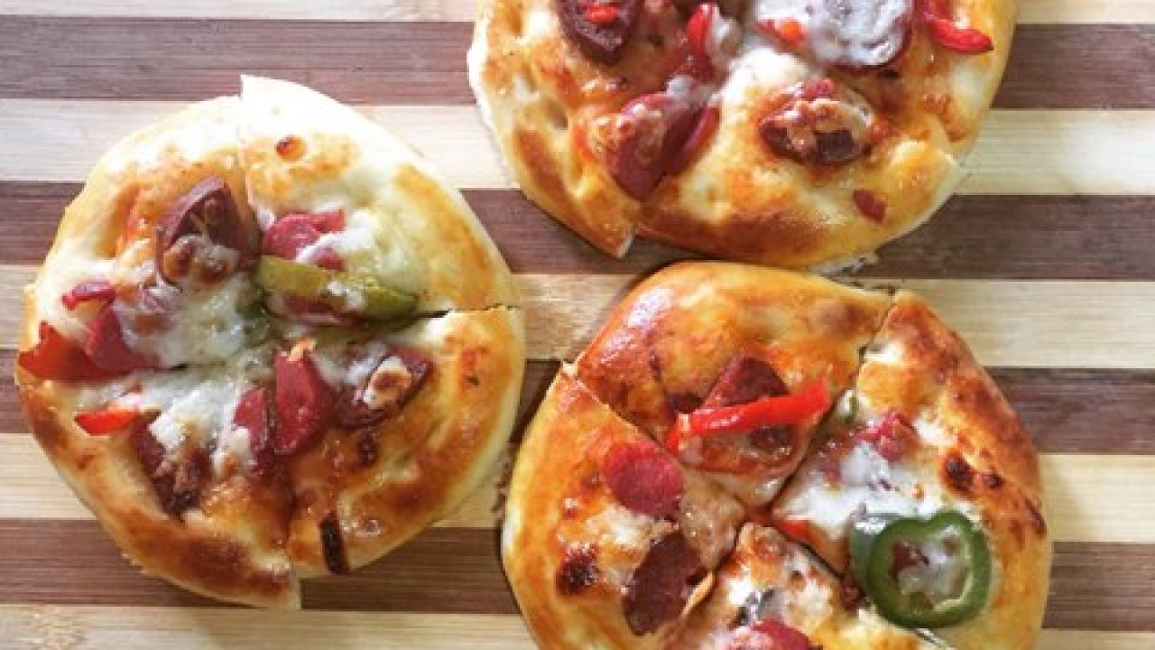 Mini Pizza Tarifi Pizza Tarifleri Nefis Yemek Tarifleri