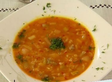 Şehriyeli Pırasa Çorbası Tarifi – Çorba Tarifleri