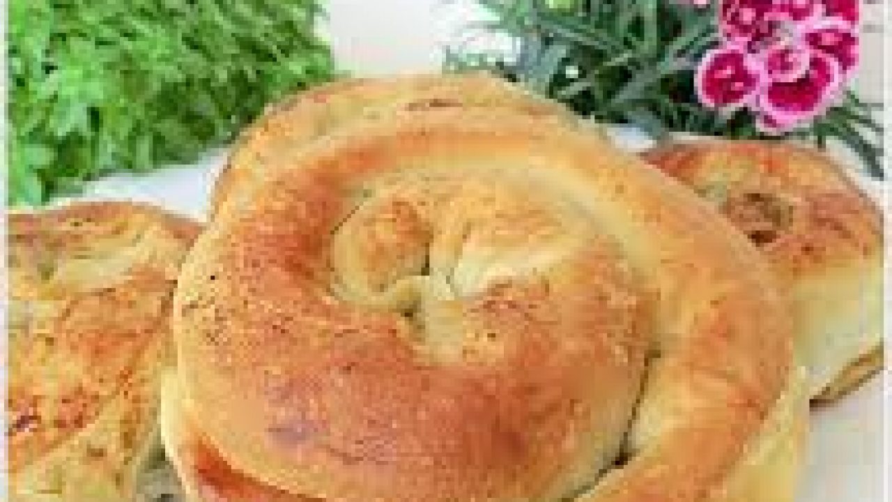 El Açması Ispanaklı Gül Böreği Tarifi Börek Tarifleri Nefis Yemek