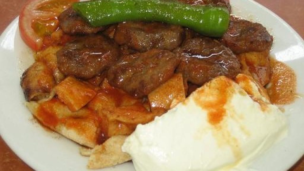 Ev Usulü, Yapımı Çok Kolay Köfteli İskender Kebap Tarifi Köfte