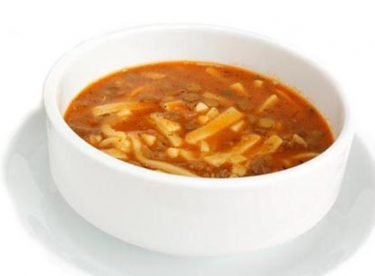 Erişteli Yeşil Mercimek Çorbası Tarifi – Çorba Tarifleri