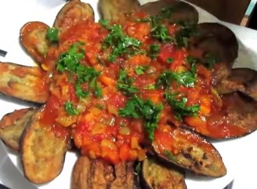 Etsiz Patlıcan Kebabı Tarifi – Ana Yemek Tarifleri