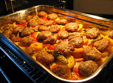 Fırında Patatesli Köfte Tarifi – Ana Yemek Tarifleri