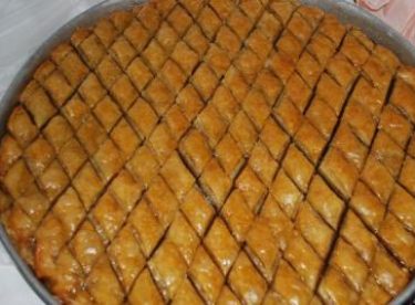 Kolay Ev Baklavası Tarifi