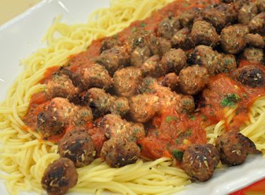 Misket Köfteli Fırında Makarna Tarifi – Makarna Tarifleri