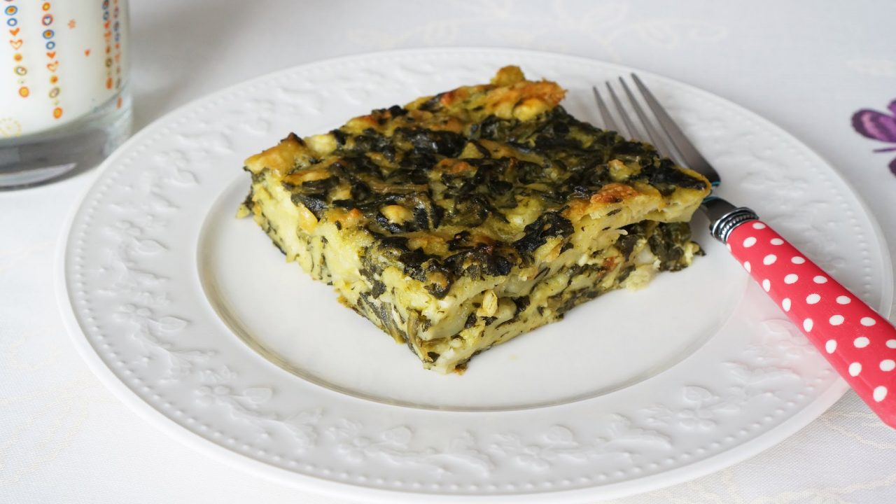 Ispanaklı Kolay Börek Tarifi