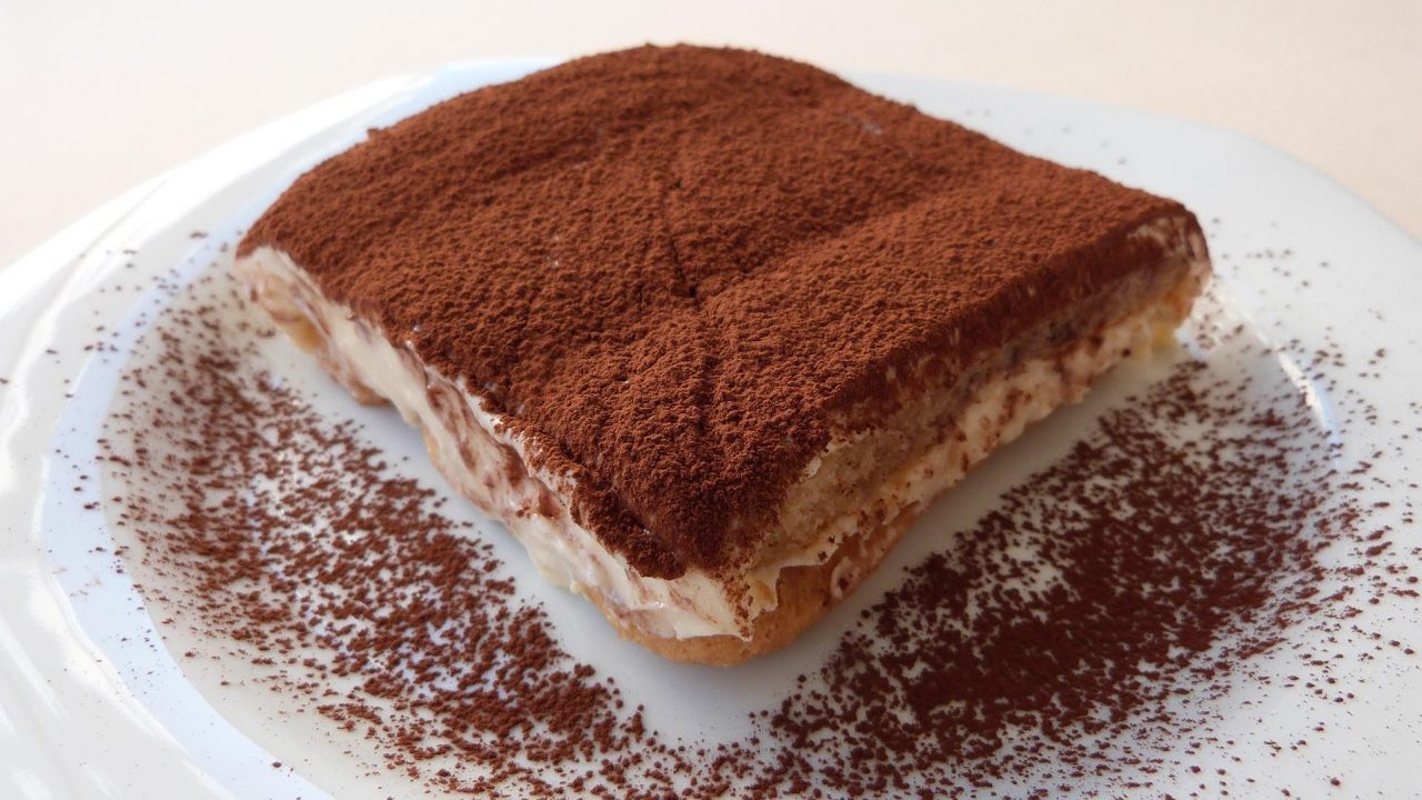 Pratik Tiramisu Tarifi