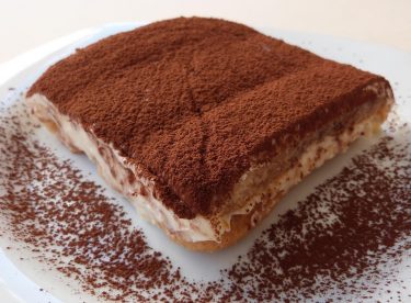Pratik Tiramisu Tarifi